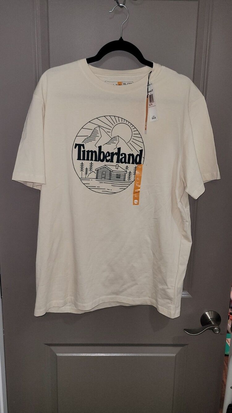 Timberland Graphic T-Shirt Vintage White Cream Mountain Cabin Men’s Size XL